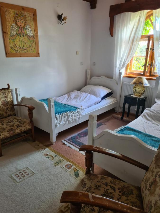 Dworek Sw.Antoniego Slawutowo المظهر الخارجي الصورة