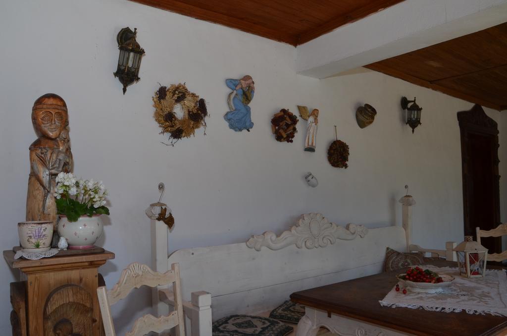 Dworek Sw.Antoniego Slawutowo المظهر الخارجي الصورة